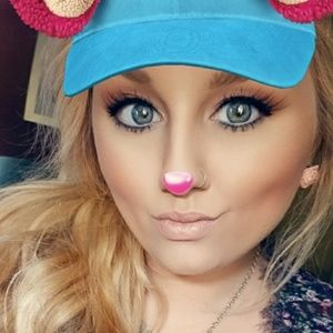 Meet your Posher, Aimee